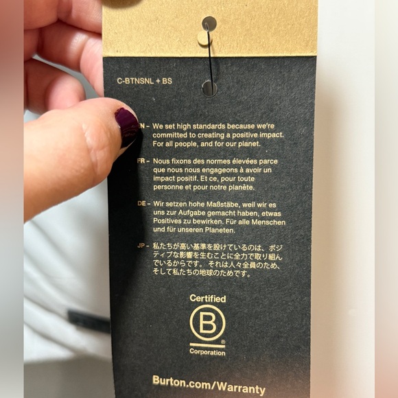 NWT Women's Burton Carbonate Insulated Vest - Picture 11 of 16